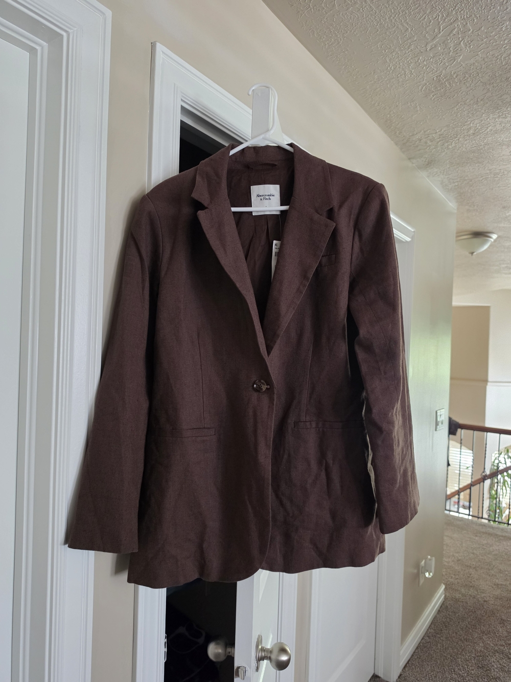 Abercrombie & Fitch Women's Brown Single-Button Blazer